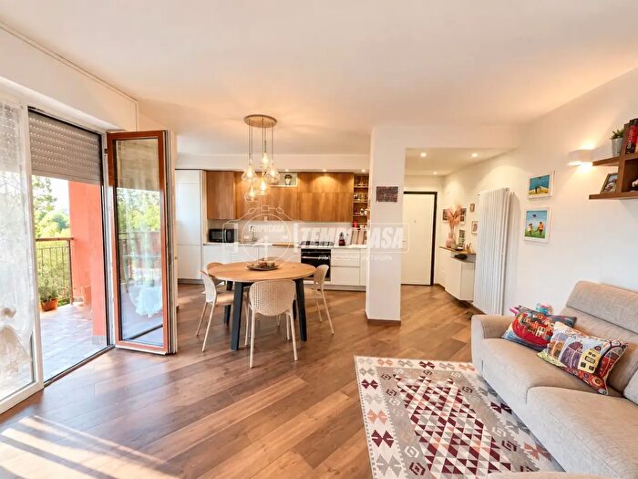 Appartamento trilocale in vendita in Via Alessandro Manzoni, Buccinasco