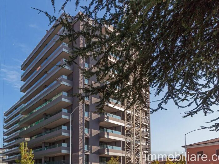 Appartamento quadrilocale in vendita in Via Giovanni Battista Cavalcaselle Nuovo, Verona