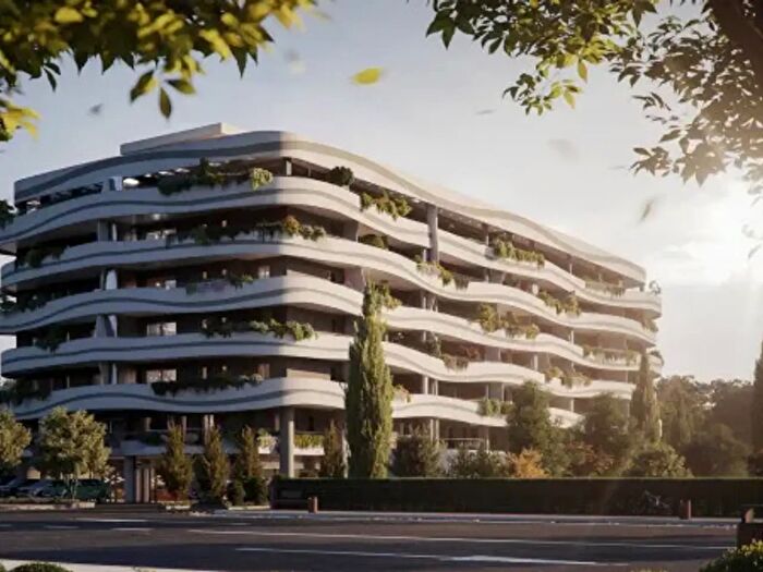 Appartamento trilocale in vendita in Via Abebe Bikila, Roma