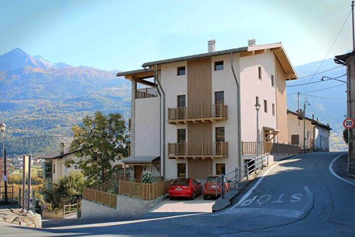 Appartamento trilocale in vendita in Frazione Ronc, Sarre