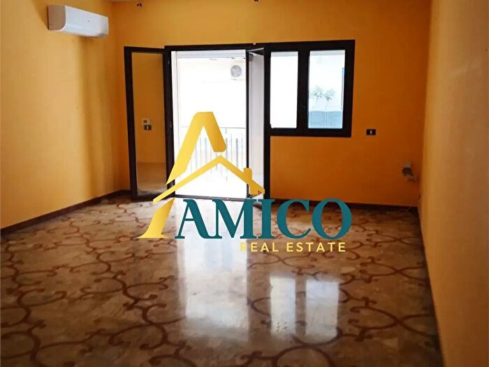 Appartamento con 6 locali in affitto in Via La Masa Snc, Bagheria