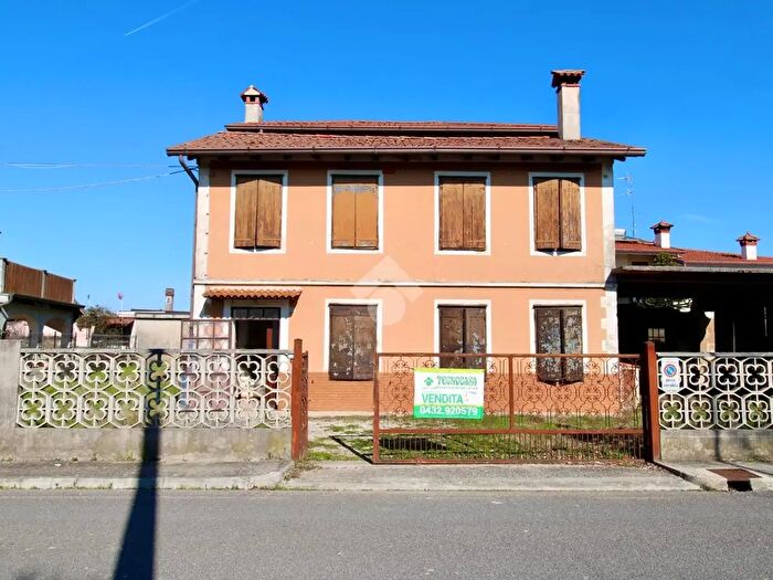 Casa con 5 locali in vendita in Via Pietro Blaserna, Fiumicello Villa Vicentina