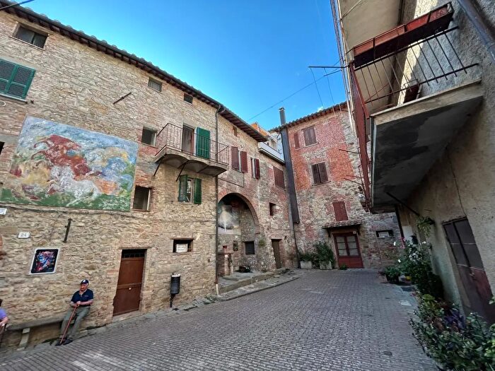 Appartamento con 5 locali in vendita in Perugia