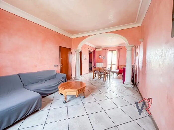 Appartamento trilocale in vendita in Via IV Novembre, Lograto