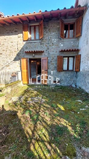 Casa trilocale in vendita in Vicchio