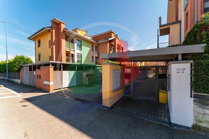 Appartamento con 5 locali in vendita in Via Cristoforo Colombo, Caselle Torinese