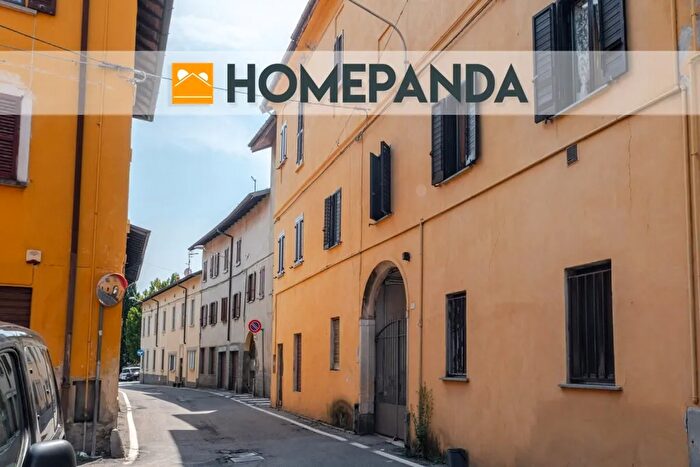 Appartamento con 5 locali in vendita in Via Papa Innocenzo XI, Vedano Olona