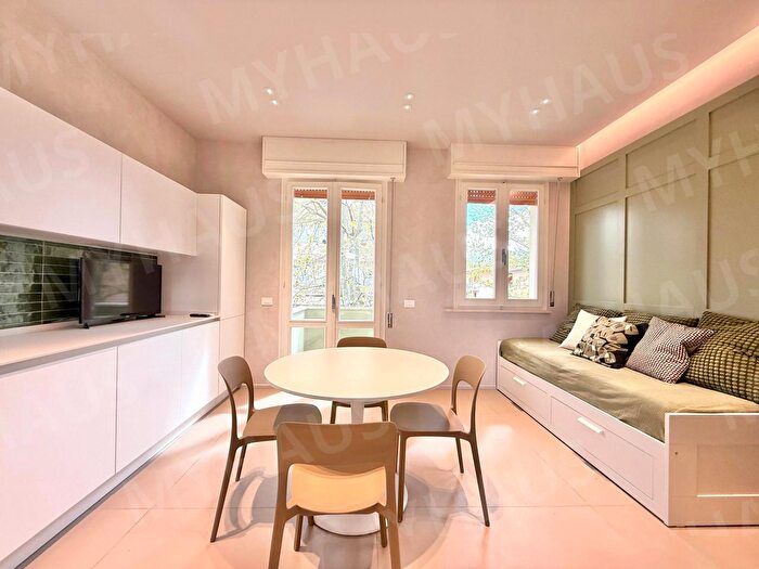 Appartamento bilocale in vendita in Viale Andrea Mantegna, Cesenatico