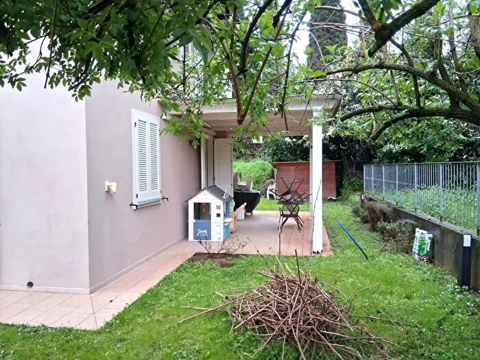 Casa con 5 locali in vendita in Capannori