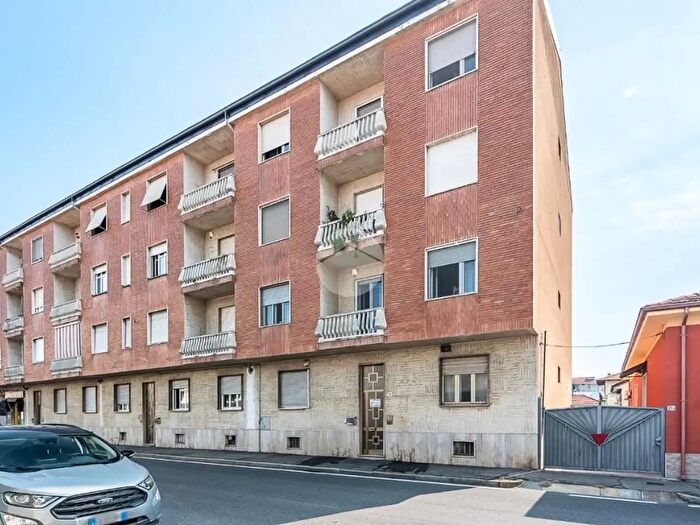 Appartamento bilocale in vendita in Via Costa, Grugliasco