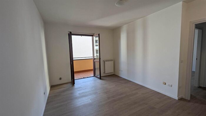 Appartamento bilocale in vendita in Via Empoli, Firenze