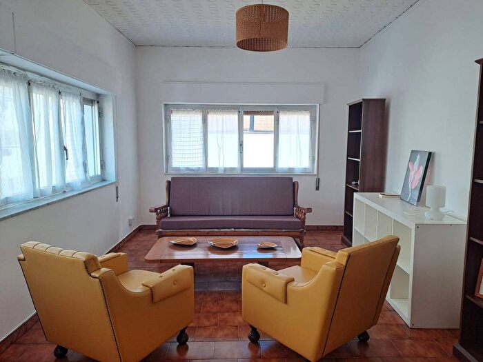 Appartamento trilocale in affitto in Piazza San Papino, Centro, Milazzo