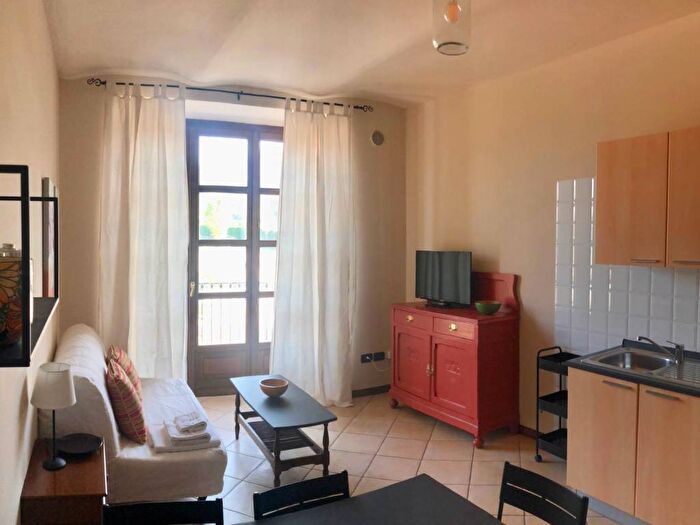 Appartamento bilocale in affitto in Località Quartino, Melazzo