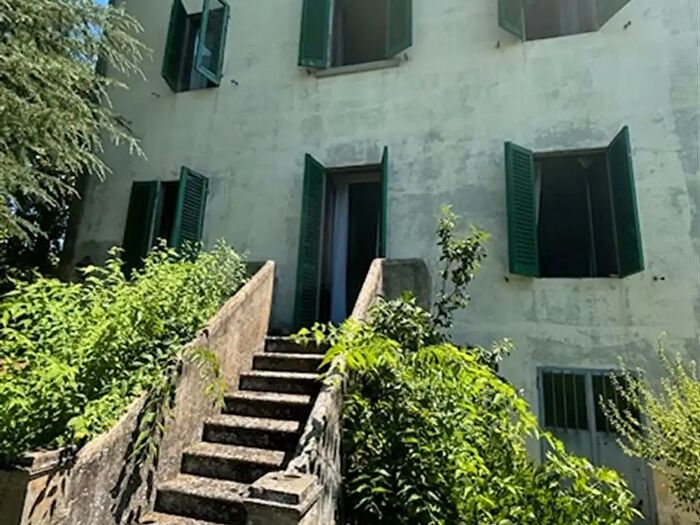 Casa con 8 locali in vendita in Centro, Terranuova Bracciolini