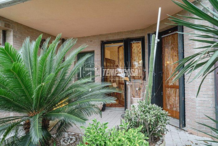 Appartamento quadrilocale in vendita in Via Giuseppe Poggi, Fano