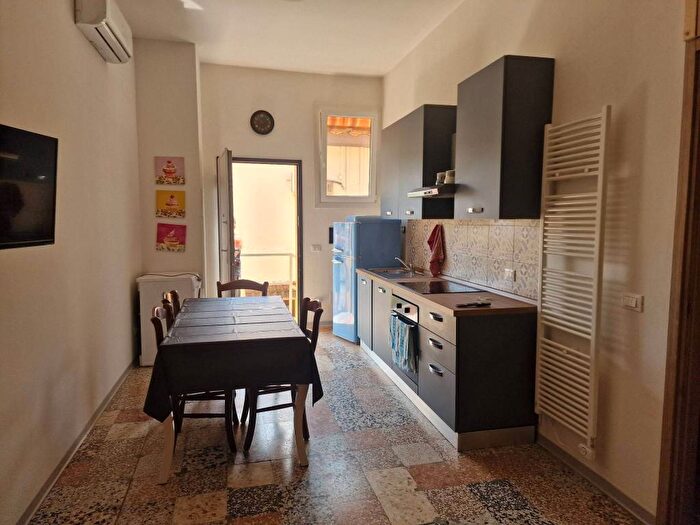 Appartamento quadrilocale in affitto in Centro, Viadana
