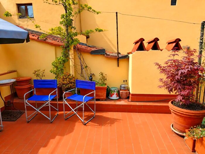 Appartamento quadrilocale in affitto in Borgo Ognissanti, Firenze