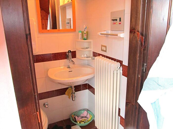 Appartamento monolocale in vendita in Teglio