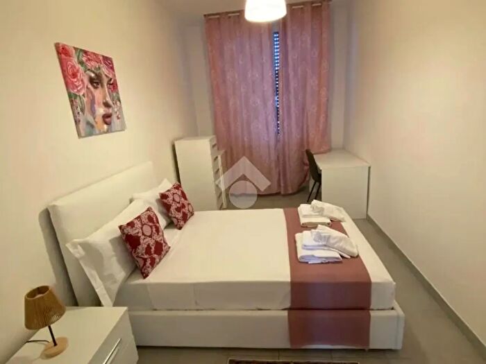 Appartamento trilocale in vendita in Viale dello Scalo S Lorenzo, Roma