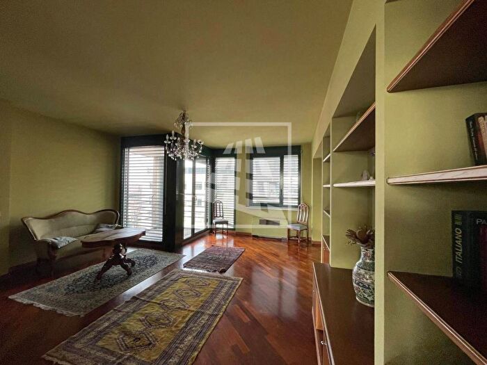 Appartamento trilocale in affitto in Via Agostino Paradisi, Stazione Reggiane, Reggio Emilia