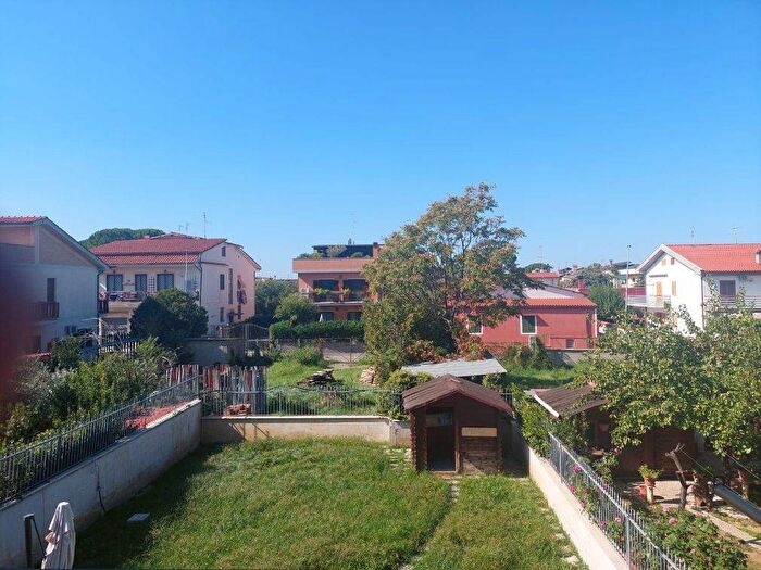 Casa con 6 locali in affitto in Via Elio Vittorini, Villa Adriana Villaggio Adriano, Tivoli
