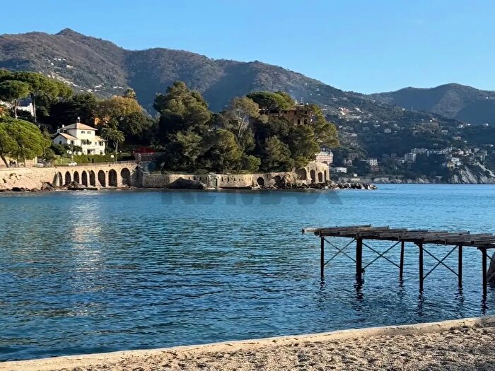 Appartamento bilocale in vendita in Rapallo