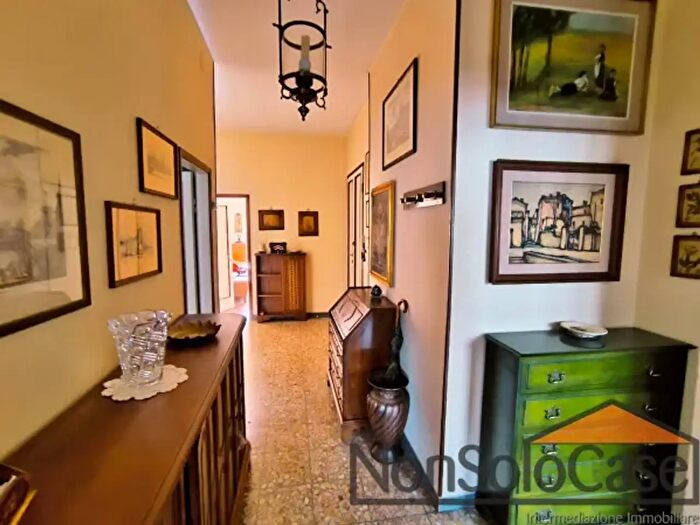 Appartamento con 5 locali in vendita in Via Cesare Balbo, Prato
