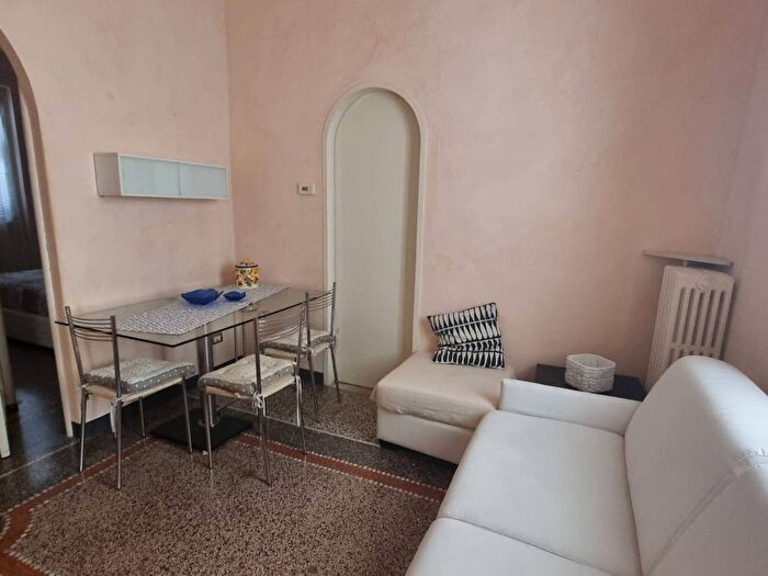Appartamento trilocale in affitto in Via Aprile, Centro, Santa Margherita Ligure