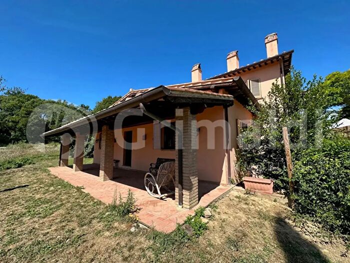 Appartamento trilocale in affitto in Località Paradiso, Assisi