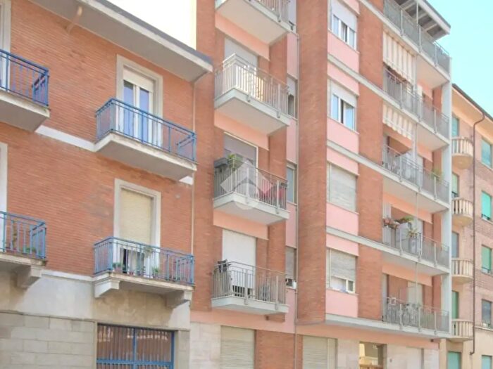 Appartamento bilocale in vendita in Via Gattico, Torino