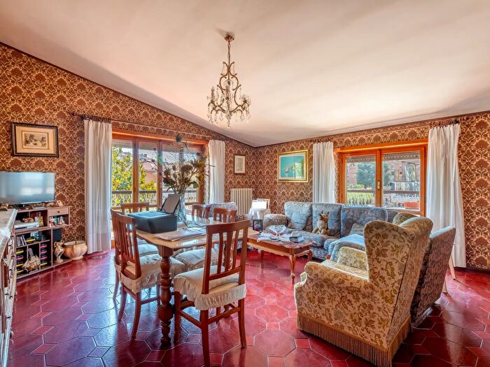 Appartamento quadrilocale in vendita in Via Giovanni Pascoli, Fonte Nuova
