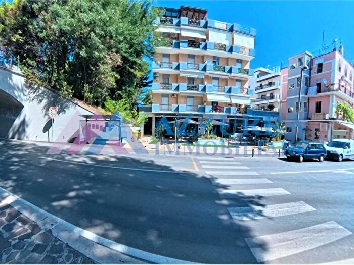 Appartamento trilocale in affitto in via dalmazia, Vasto Marina, Vasto