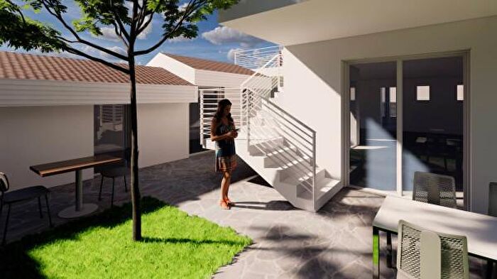 Casa con 5 locali in vendita in Viale Cesare Battisti, Riccione