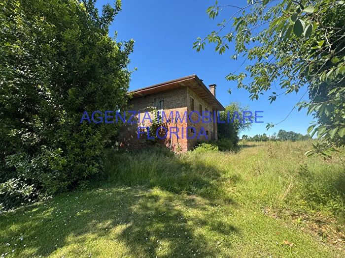 Casa in vendita in Via Ronchi, Loreggia