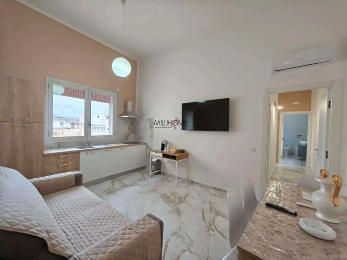 Appartamento trilocale in affitto in Piazza Guglielmo Marconi, Marsala