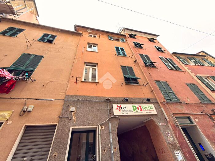 Appartamento bilocale in vendita in Via Cialdini, Genova