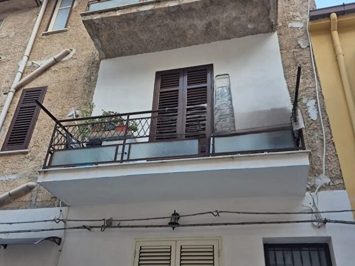 Appartamento trilocale in vendita in Via Alcide De Gasperi, Misilmeri