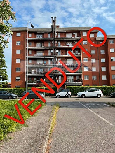 Appartamento trilocale in vendita in Via di Vittorio, Bussero