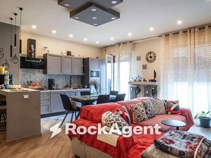 Appartamento trilocale in vendita in Via G Bellone, Mede