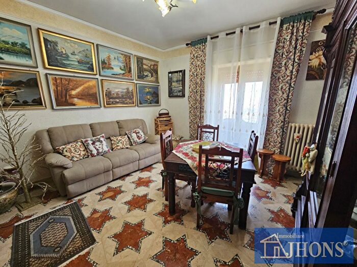 Casa in vendita in Via Fratelli Vigna, Enna