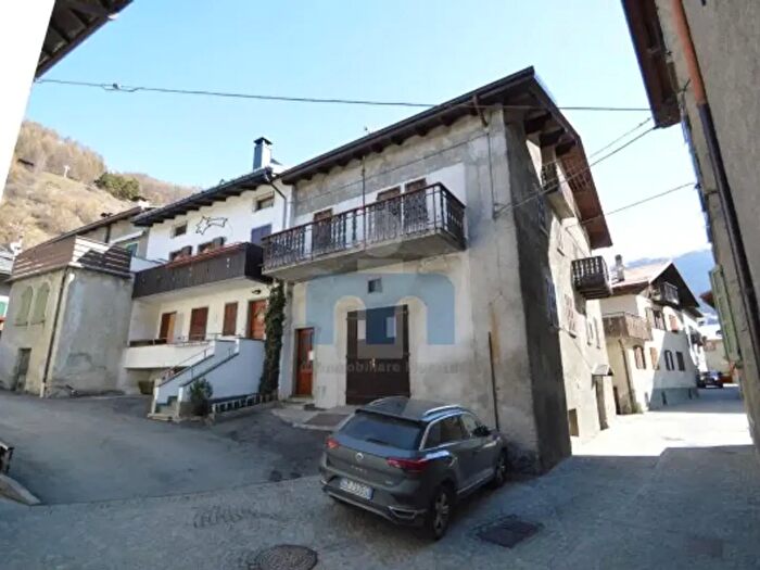 Appartamento trilocale in vendita in Vicolo Santela, Valfurva