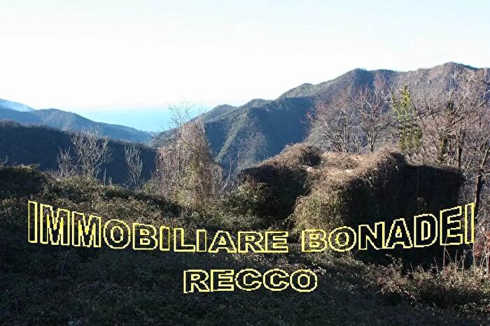 Casa monolocale in vendita in Uscio