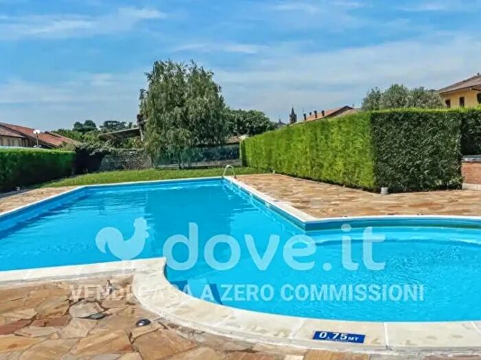 Appartamento trilocale in vendita in Via Braida, Erbe