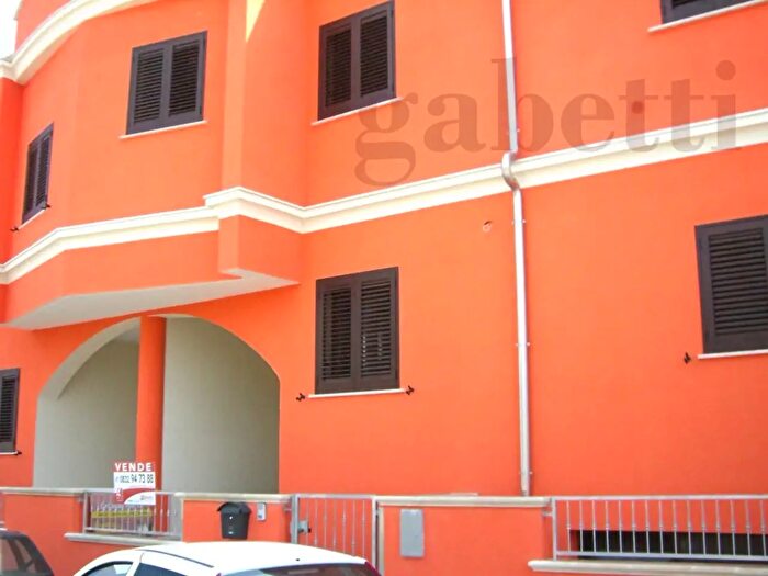 Appartamento con 6 locali in vendita in Via Venezia Snc, Copertino