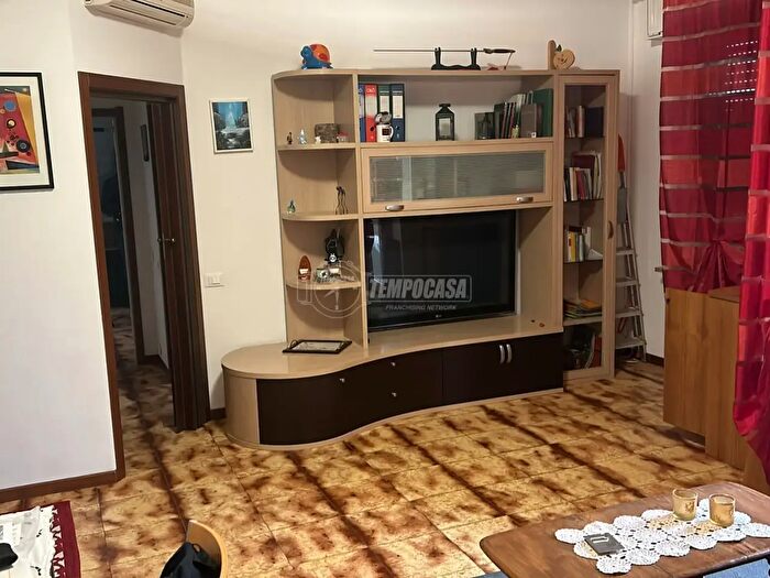 Appartamento bilocale in vendita in Via Eugenio Curiel, Limbiate