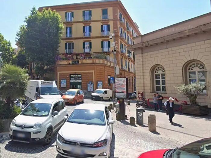 Appartamento monolocale in affitto in Via Luigia Sanfelice, Napoli