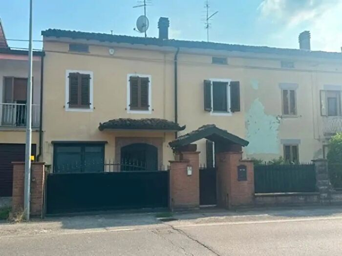 Appartamento con 5 locali in vendita in Ravarino