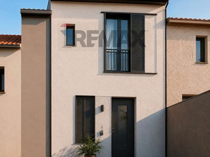 Casa trilocale in vendita in Via Monti Rossi, Nicolosi