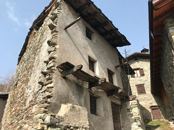 Casa trilocale in vendita in Frazione Marsan, Nus