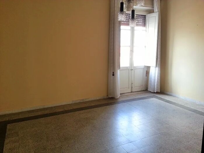 Appartamento con 5 locali in vendita in Reggio Calabria